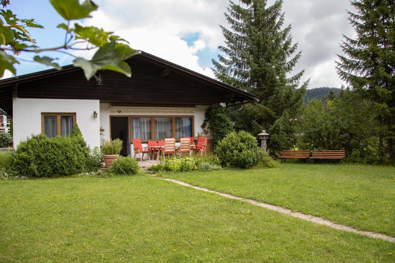 Forellenhof Appartements & Grossmutters Bungalow Leutasch Extérieur photo