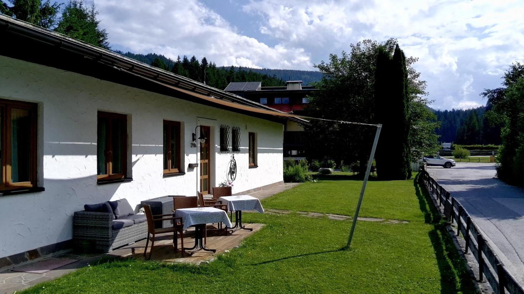 Forellenhof Appartements & Grossmutters Bungalow Leutasch Extérieur photo